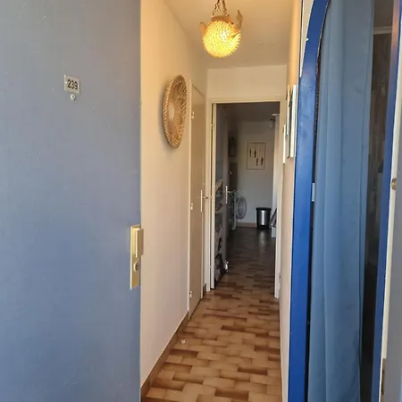 Les Pieds Dans L'eau Apartament *